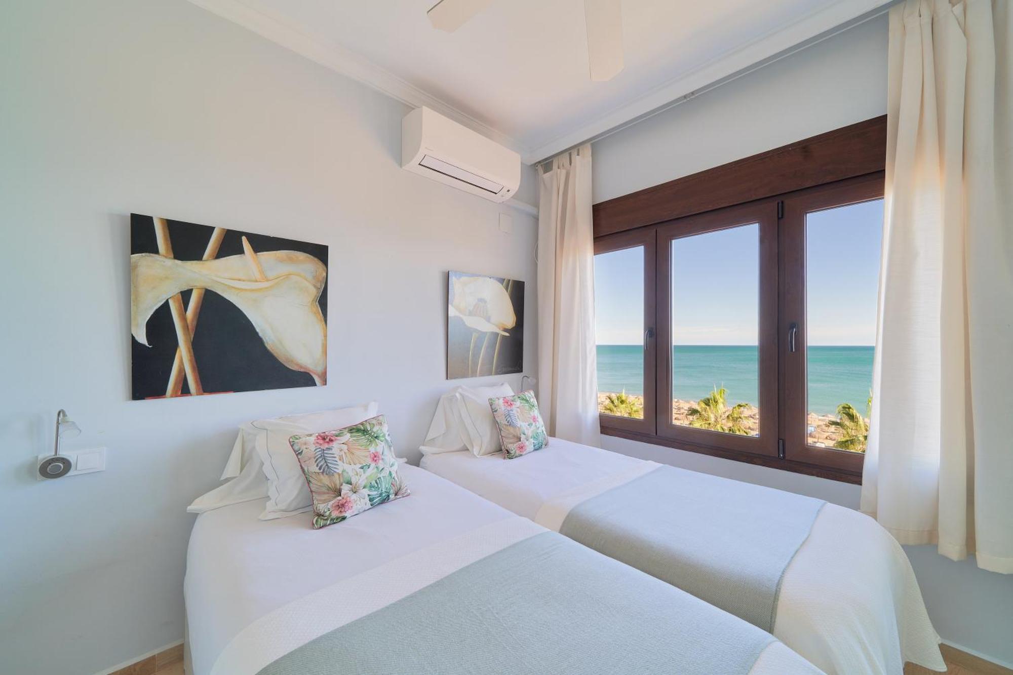Xpce Playa Bajondillo Terrace - Parking Free Apartment Torremolinos Ngoại thất bức ảnh