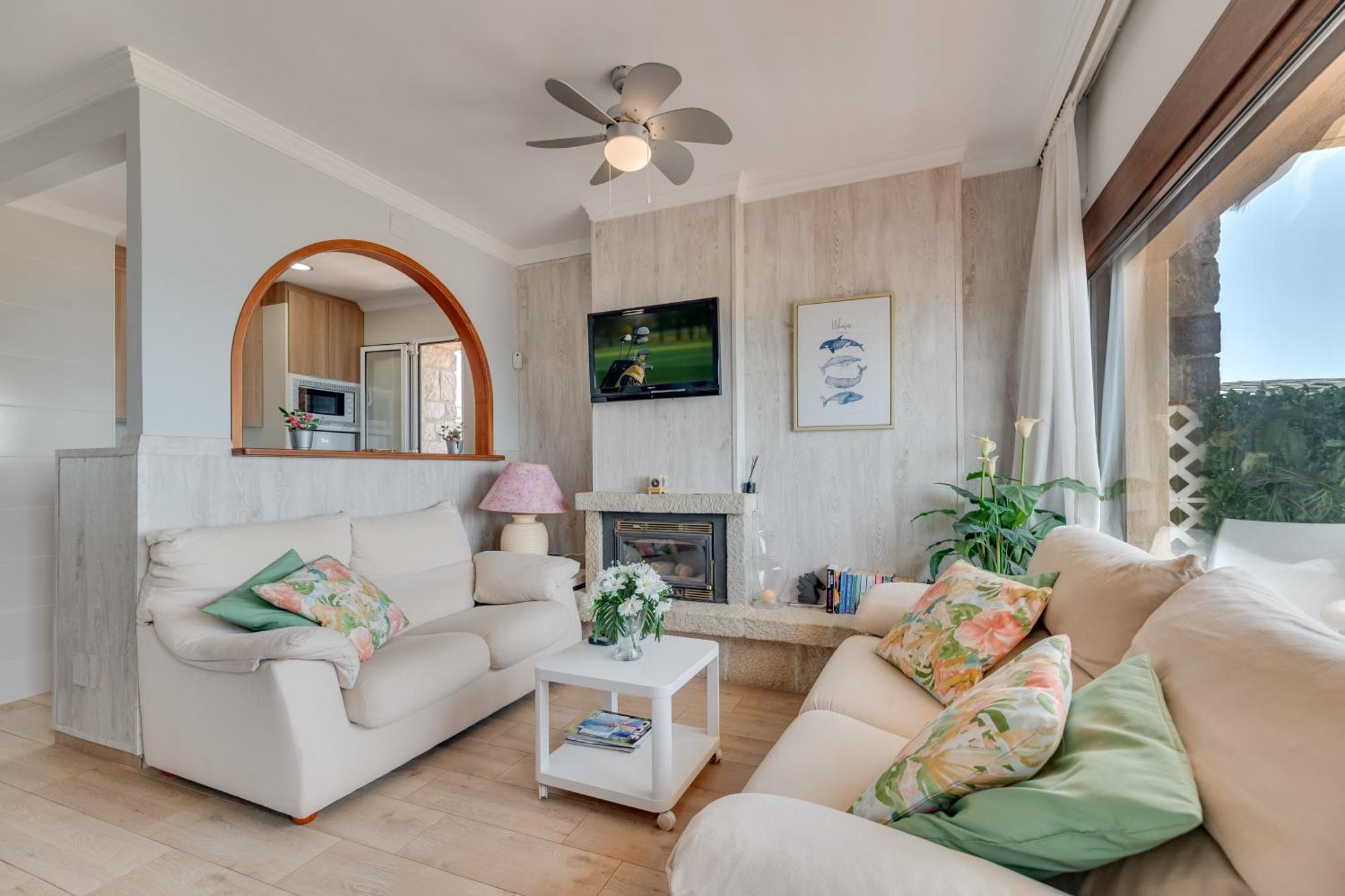 Xpce Playa Bajondillo Terrace - Parking Free Apartment Torremolinos Ngoại thất bức ảnh