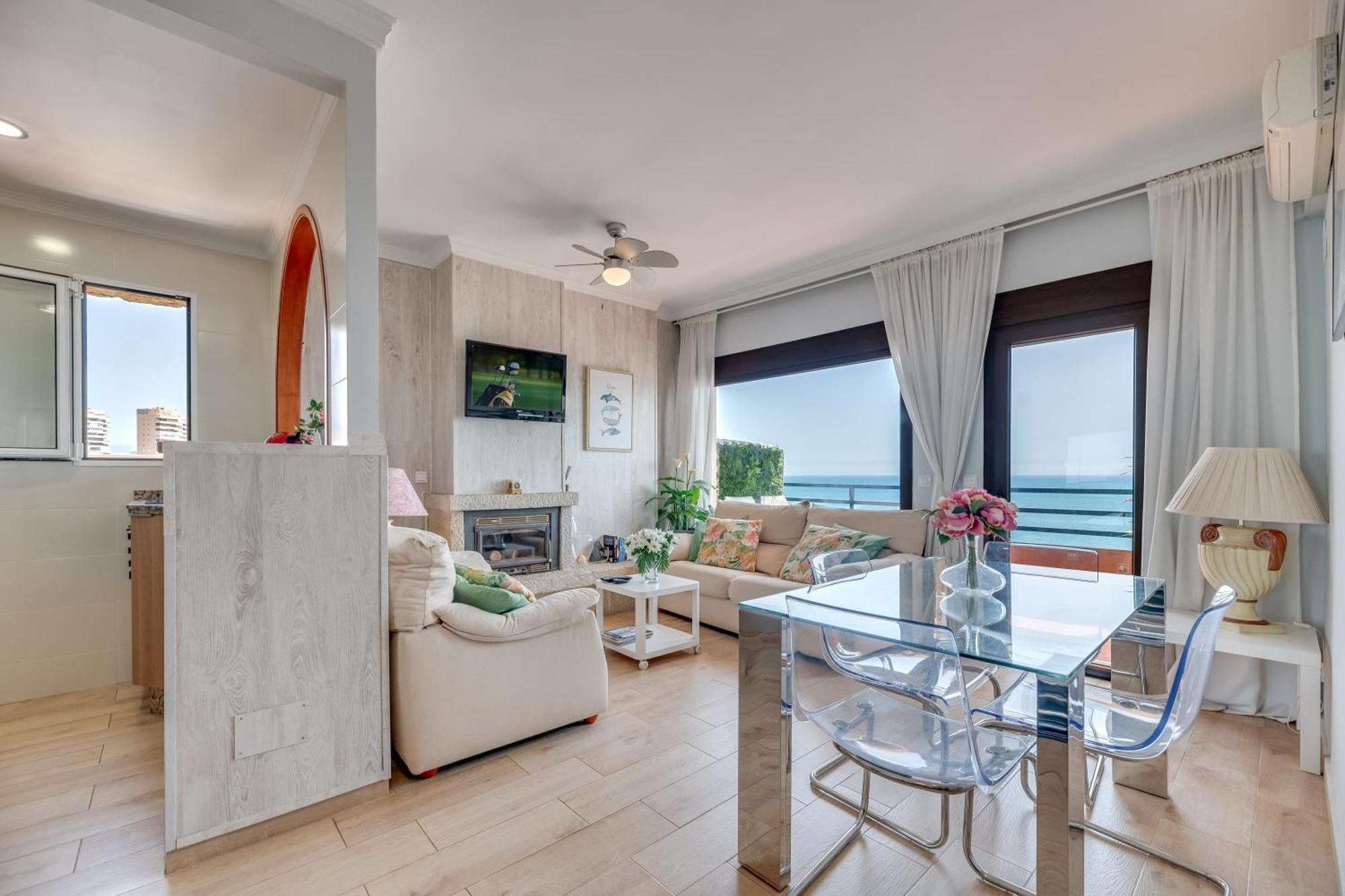 Xpce Playa Bajondillo Terrace - Parking Free Apartment Torremolinos Ngoại thất bức ảnh